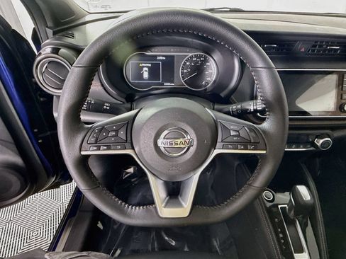 Certified 2020 Nissan Kicks SR w/ SR Premium Package FWD image 18