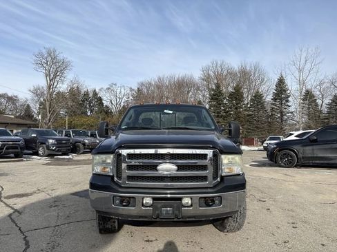 Used 2007 Ford F350 4x4 SuperCab Super Duty image 2