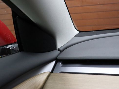 Used 2023 Tesla Model 3 Standard Range image 46