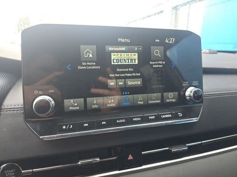 Used 2024 Mitsubishi Outlander SE image 16