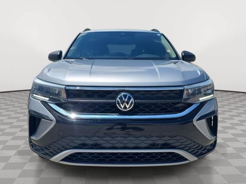 Certified 2022 Volkswagen Taos S w/ IQ Drive S Package AWD/4WD image 23