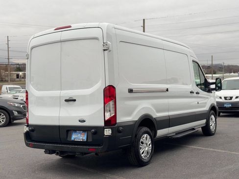 Used 2015 Ford Transit 350 148 Medium Roof image 4