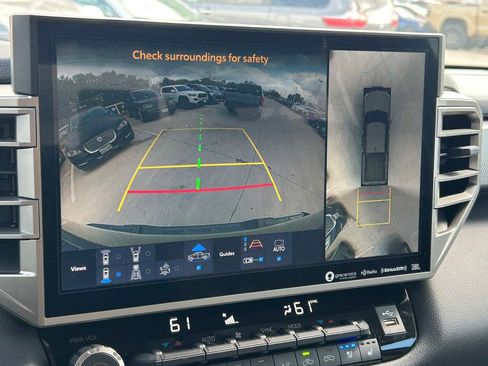 Used 2024 Toyota Tundra Limited image 37