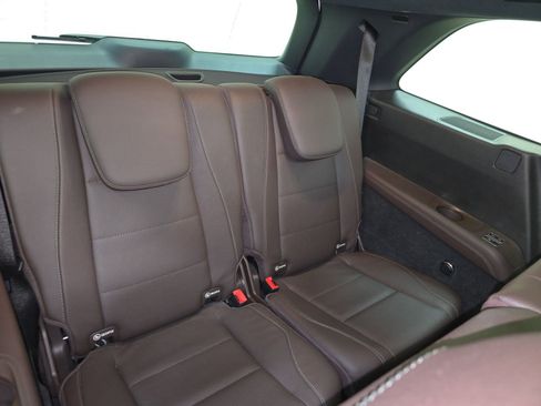 Used 2022 Mercedes-Benz GLS 450 4MATIC image 14