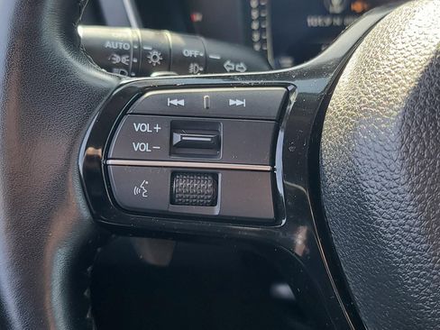 Used 2023 Honda Pilot Elite image 32