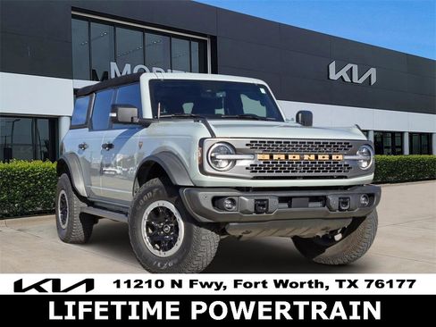 Used 2023 Ford Bronco Badlands image 1