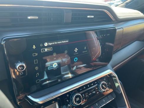 Used 2025 GMC Sierra 1500 Denali Ultimate AWD/4WD image 27
