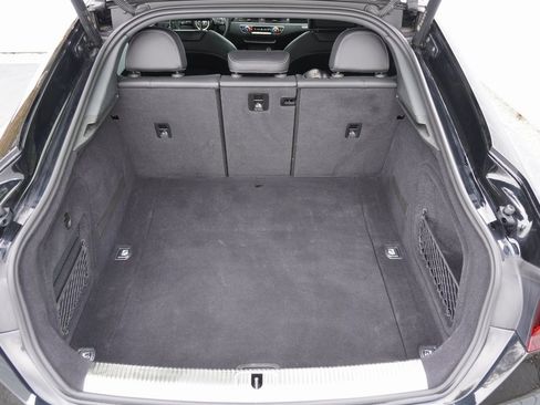 Used 2021 Audi A5 2.0T Premium image 7