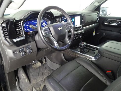 Used 2023 Chevrolet Silverado 1500 LTZ w/ Z71 Off-Road Package image 25