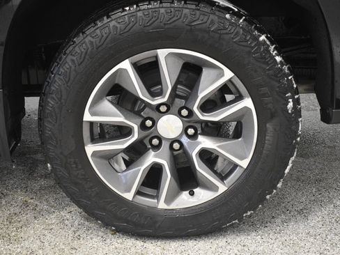 Used 2022 Chevrolet Silverado 1500 LT image 27