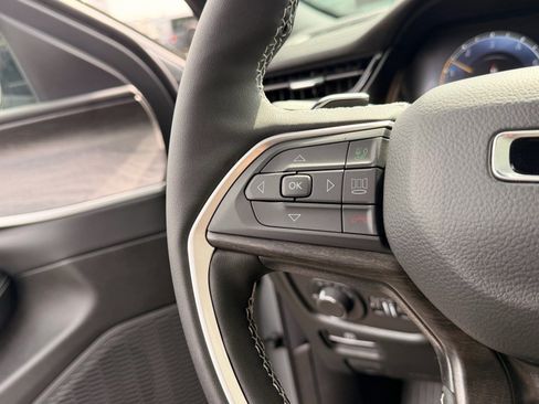New 2026 Jeep Grand Cherokee Altitude AWD/4WD image 14