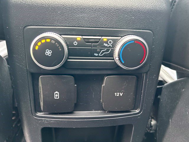 Used 2021 Ford Explorer XLT w/ Equipment Group 202A AWD/4WD image 44