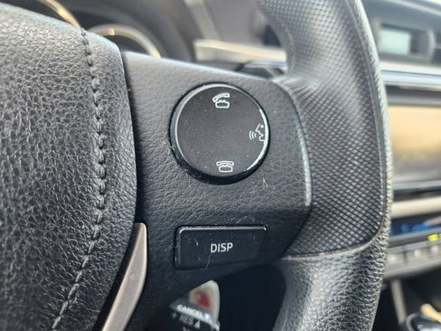 Used 2014 Toyota Corolla LE FWD image 28