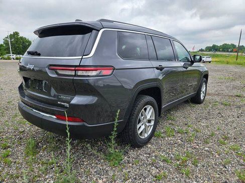 Used 2022 Jeep Grand Cherokee L Laredo w/ Luxury Tech Group I AWD/4WD image 7