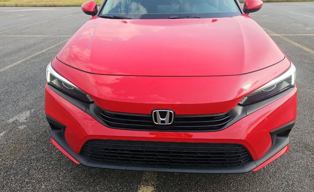 Used 2022 Honda Civic EX image 2