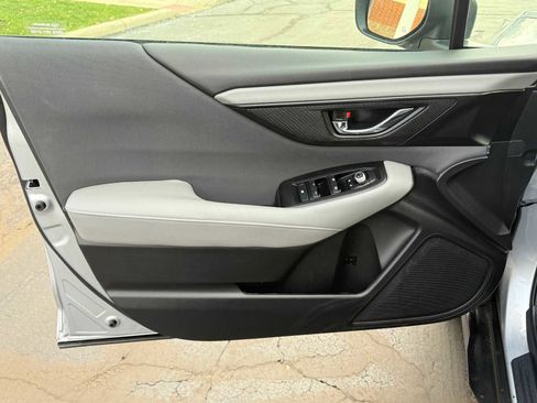 Certified 2025 Subaru Outback Premium w/ Popular Package #1A image 11