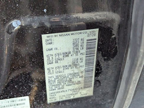 Used 2020 Nissan Frontier SV w/ Midnight Edition Floor Mats image 11