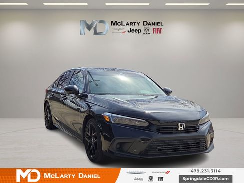 Used 2024 Honda Civic Sport image 1