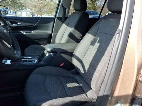 Used 2018 Chevrolet Equinox LT AWD/4WD image 19