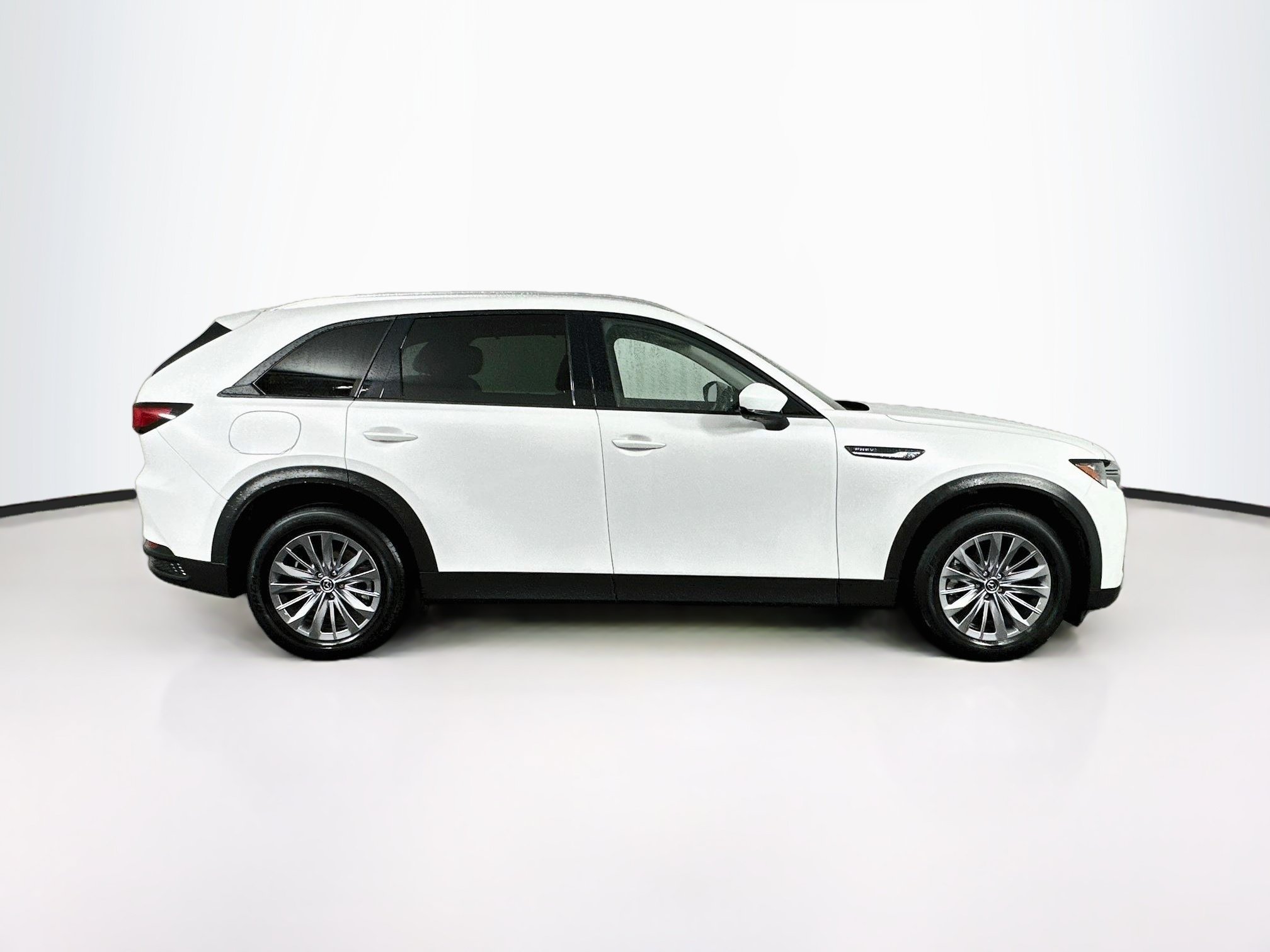 Used 2024 MAZDA CX-90 Plug-In Hybrid w/ Preferred AWD/4WD image 10