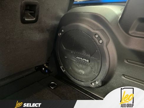 Used 2022 Jeep Wrangler Unlimited Sport AWD/4WD image 9