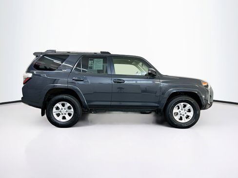 Used 2024 Toyota 4Runner SR5 image 10
