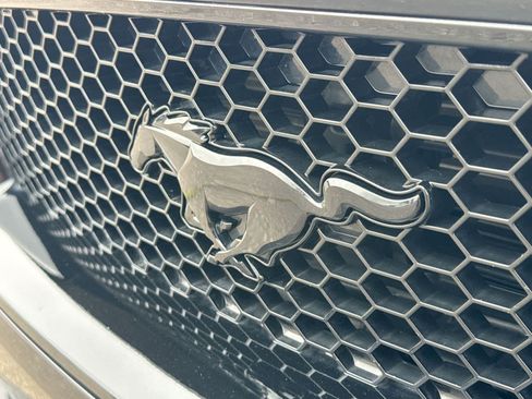 Used 2022 Ford Mustang GT Premium w/ Equipment Group 401A RWD image 12