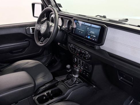 Certified 2024 Jeep Wrangler Willys image 13