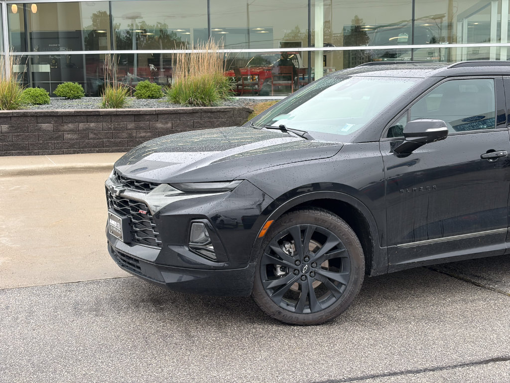 Used 2021 Chevrolet Blazer RS w/ Enhanced Convenience Package AWD/4WD image 2