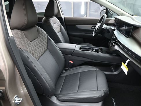 New 2026 Nissan Murano Platinum w/ Cargo Package AWD/4WD image 14