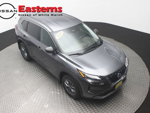 Used 2023 Nissan Rogue S AWD/4WD image 3