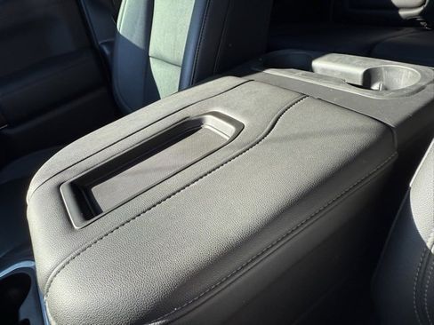 Used 2021 Chevrolet Silverado 1500 LT Trail Boss image 32