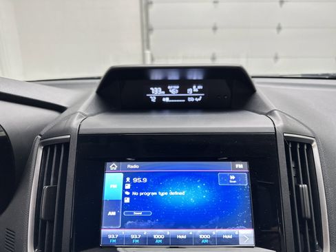 Used 2023 Subaru Crosstrek 2.0i image 26