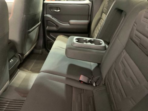 Used 2024 Nissan Frontier PRO-4X w/ Technology Package image 10