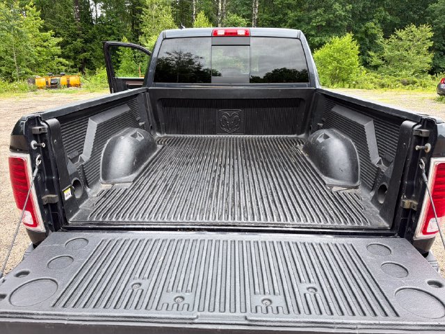 Used 2018 RAM 1500 Laramie w/ Convenience Group AWD/4WD image 24