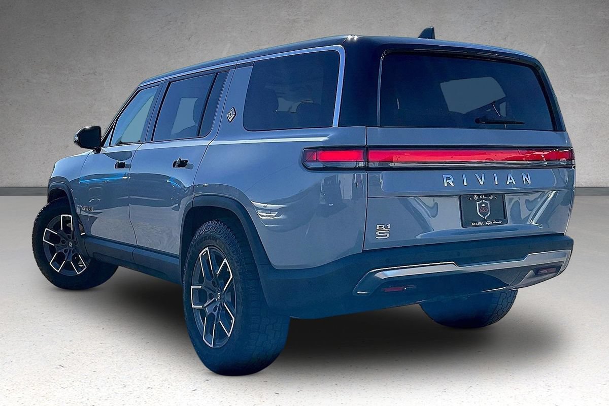 Used 2023 Rivian R1S Adventure Quad AWD/4WD image 8