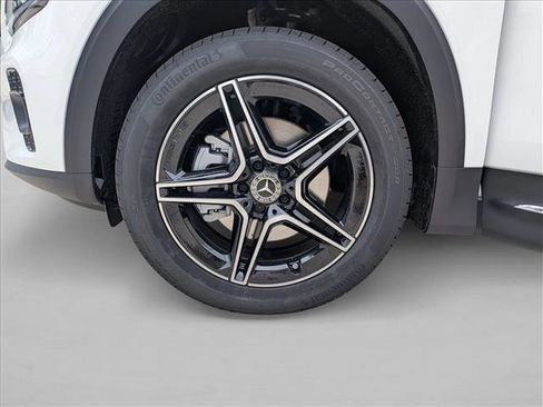 New 2026 Mercedes-Benz GLB 250 image 15