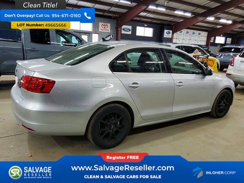 Used 2014 Volkswagen Jetta SE image 4