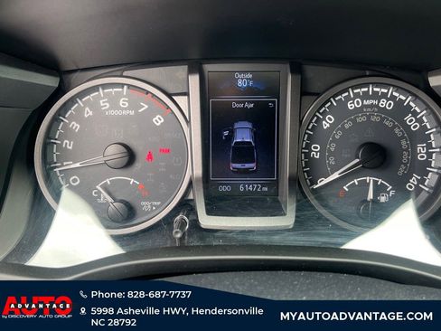 Used 2019 Toyota Tacoma TRD Off-Road AWD/4WD image 7