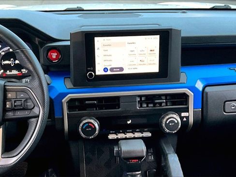 Used 2024 Toyota Tacoma TRD Off-Road image 6