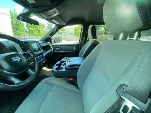 Used 2021 RAM 2500 Big Horn AWD/4WD image 9