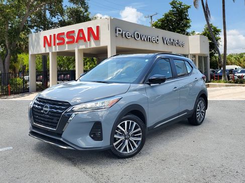 Certified 2023 Nissan Kicks SR image 1