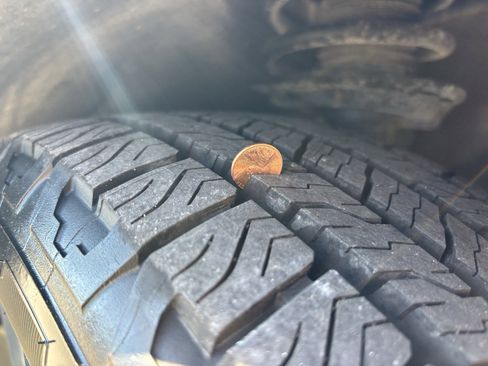 Used 2022 Ford Mustang Mach-E Premium image 15