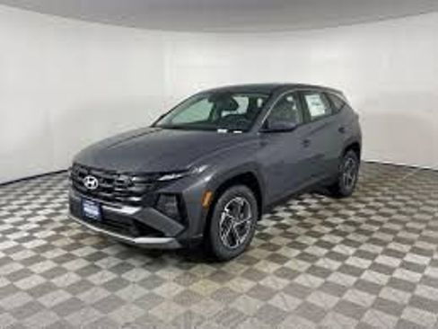 Certified 2024 Hyundai Tucson SEL image 13