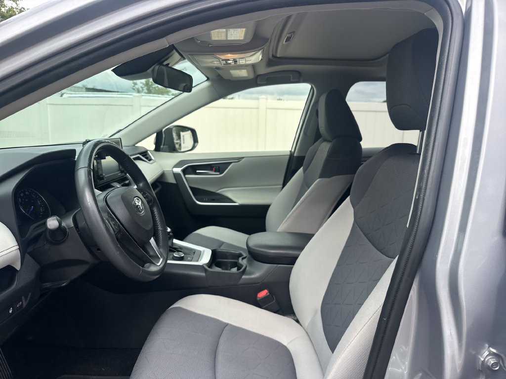 Used 2020 Toyota RAV4 XLE w/ Convenience Package AWD/4WD image 37