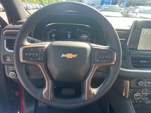 Certified 2024 Chevrolet Suburban High Country AWD/4WD image 18