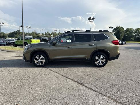 Used 2024 Subaru Ascent Premium AWD/4WD image 8