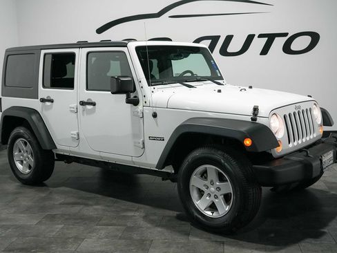 Used 2015 Jeep Wrangler Unlimited Sport w/ Quick Order Package 24S AWD/4WD image 7