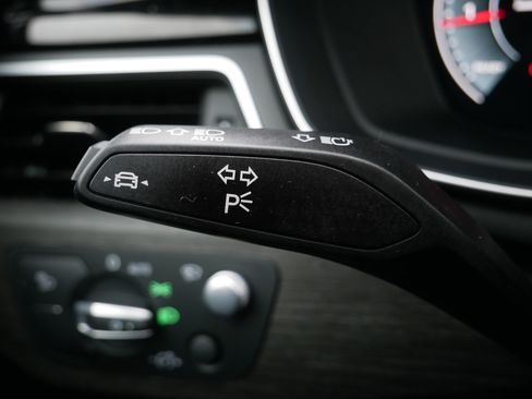 Used 2022 Audi A4 2.0T Prestige w/ Prestige Package image 25