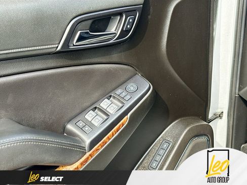 Used 2020 Chevrolet Tahoe Premier AWD/4WD image 18